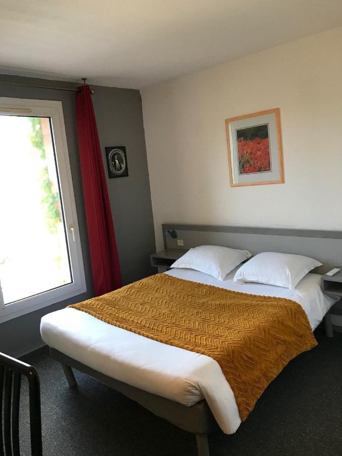 Hotel Amaya Ambares-et-Lagrave Экстерьер фото